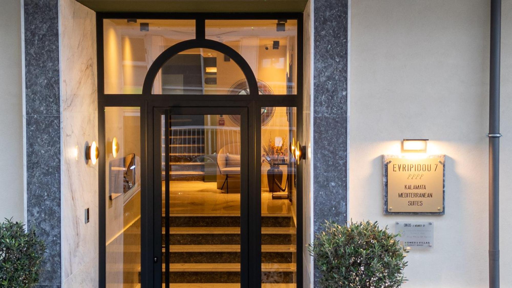 Evripidou 7 - Kalamata Mediterranean Suites Exterior foto