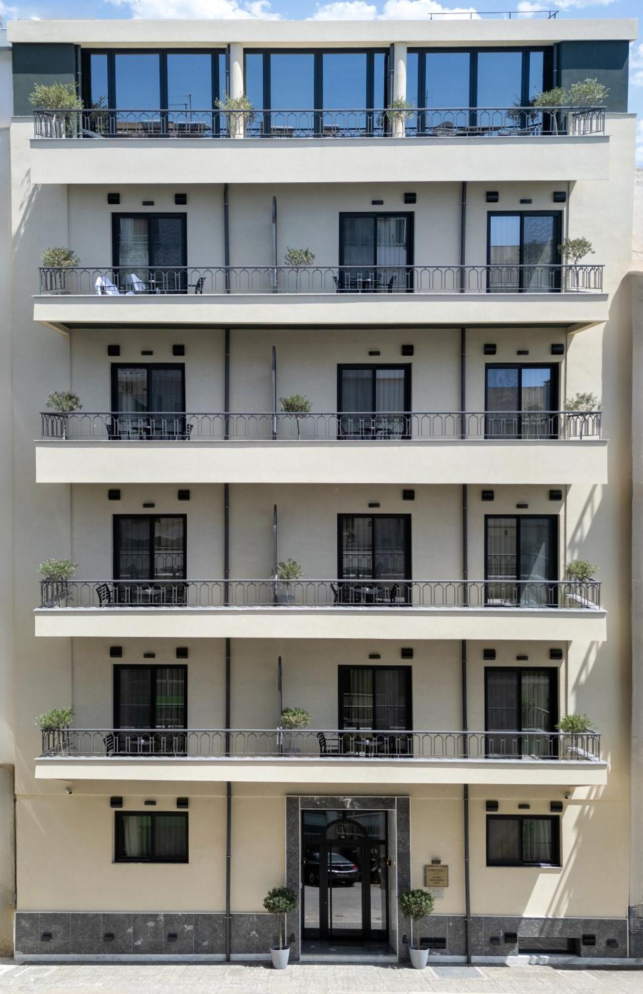 Evripidou 7 - Kalamata Mediterranean Suites Exterior foto