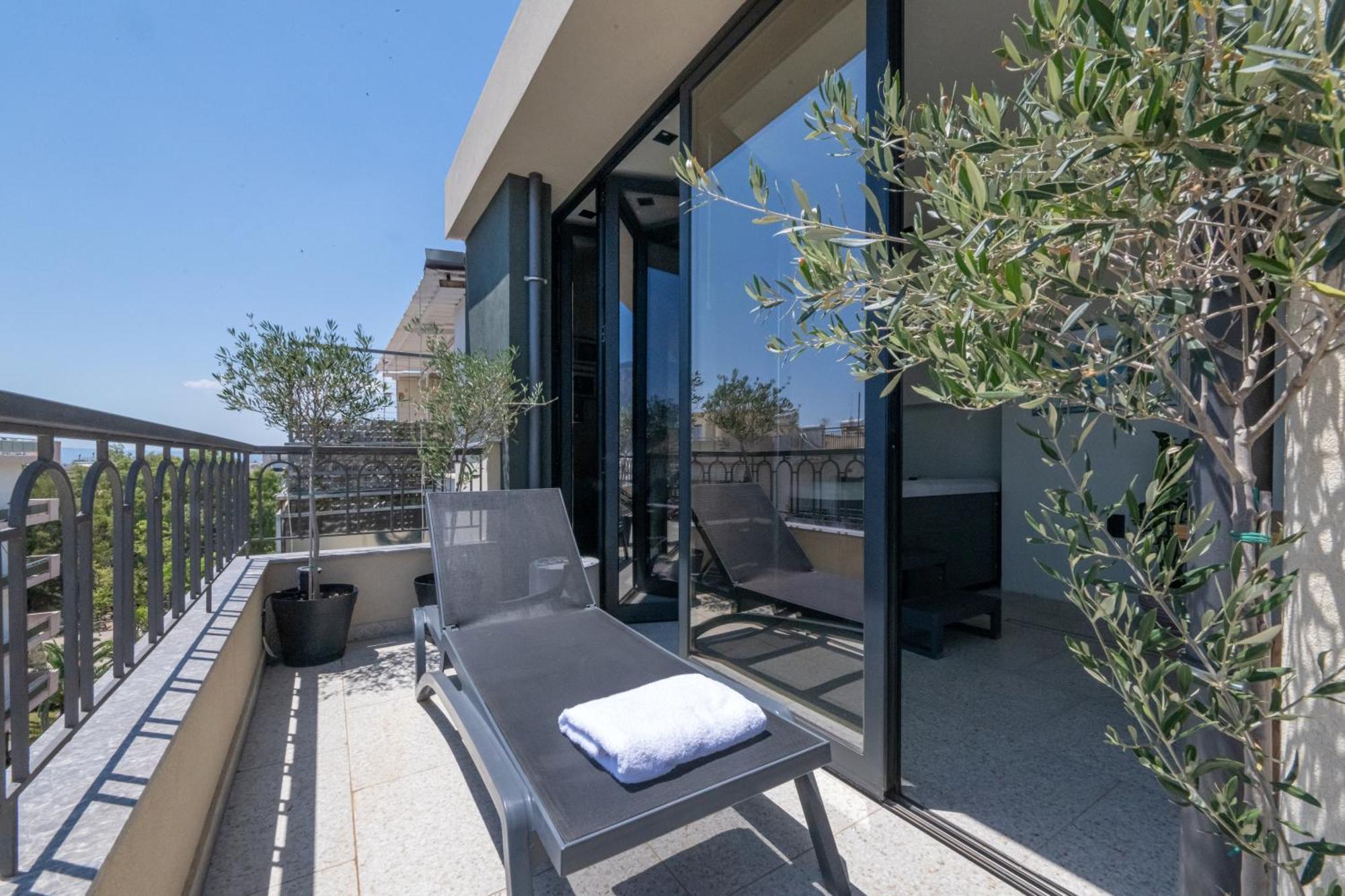 Evripidou 7 - Kalamata Mediterranean Suites Exterior foto